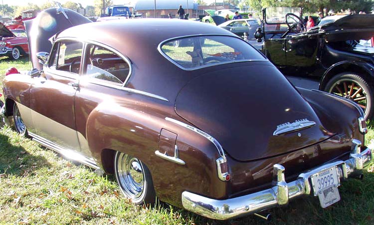 51 Chevy 2dr Fleetline Sedan