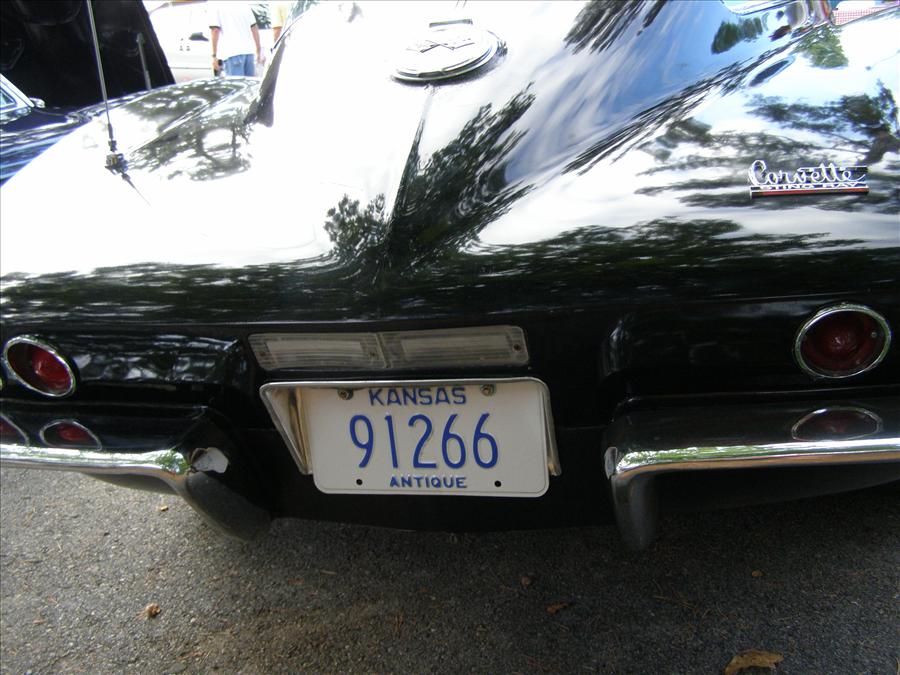 67 Corvette Coupe Detail
